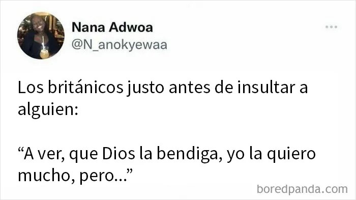 Tuit humorístico sobre la forma única y divertida del humor británico antes de insultar a alguien.