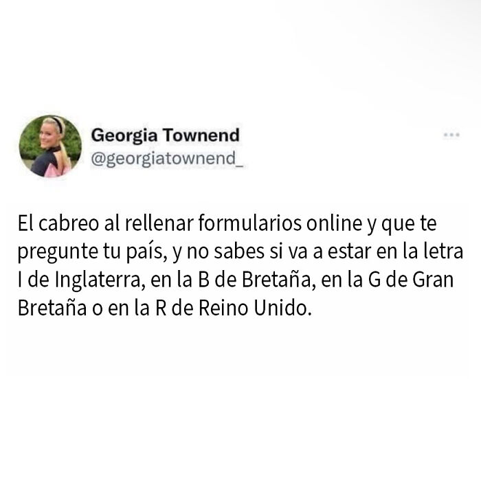 Tuit humorístico británico sobre la confusión al elegir país en formularios online mostrando el humor único británico.