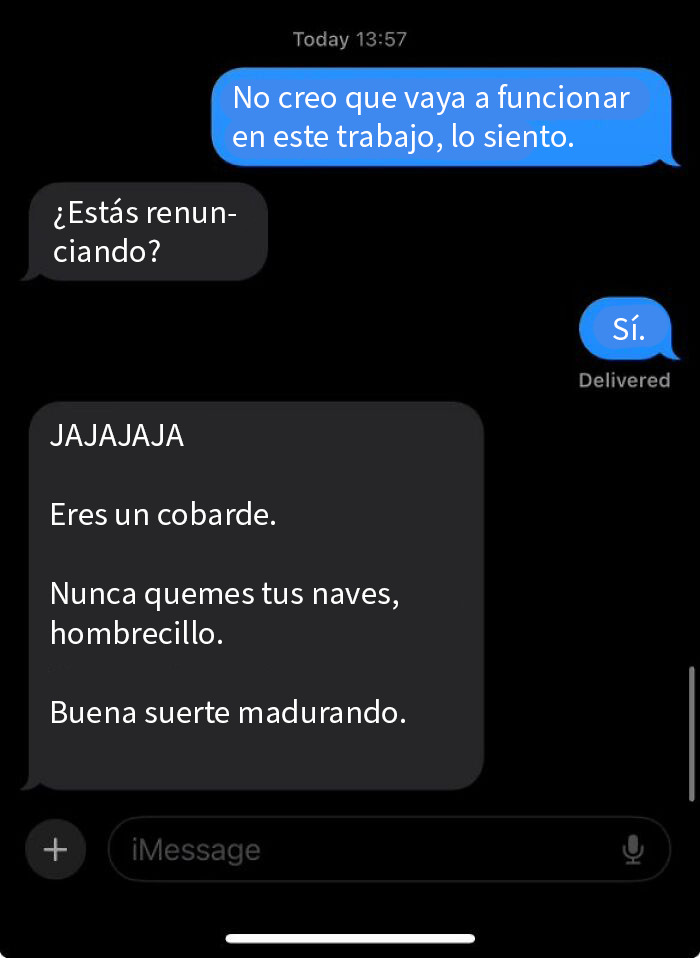 Conversación entre mi compañero que ha renunciado, y mi jefe