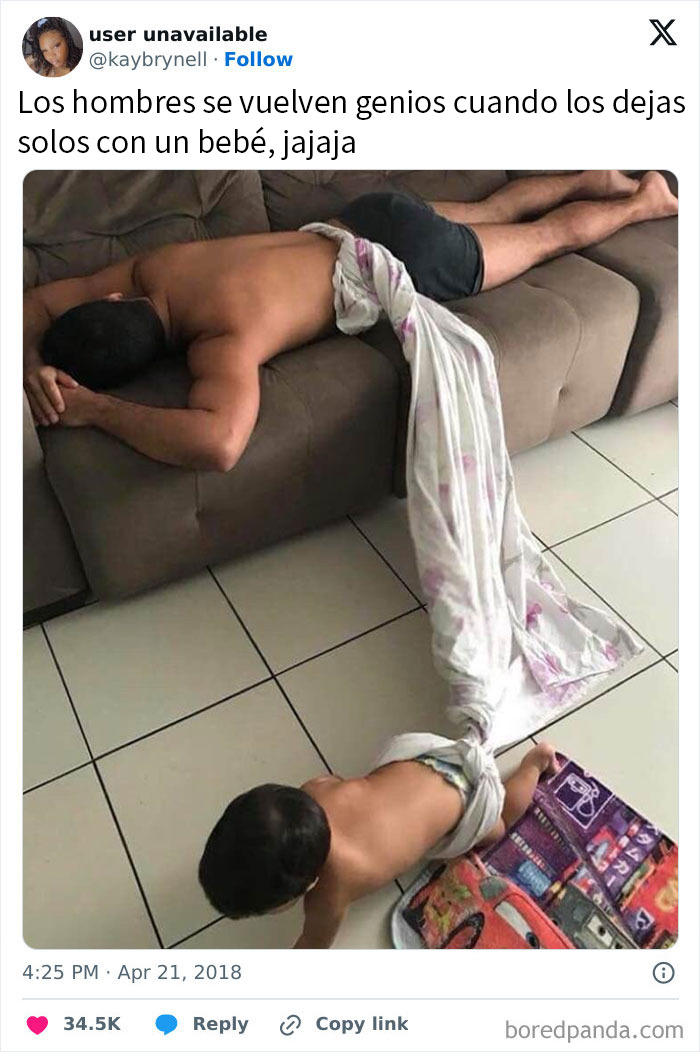 Perro manejando excavadora y padre recibiendo mensajes divertidos mostrando humor de padres y momentos graciosos.