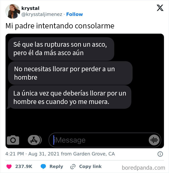 Mensaje de texto gracioso donde un papá consuela a su hija con humor, mostrando lo divertidos que son los padres.