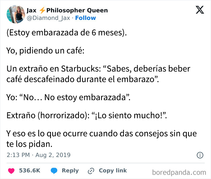 Publicación en redes sociales sobre acusaciones falsas y verdades reales en interacciones cotidianas online.