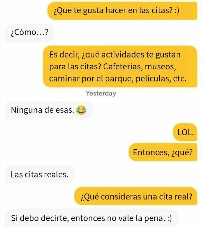 Captura de pantalla de chat donde se evidencia comportamiento delirante y reacción en línea para nice girls con realidad online.