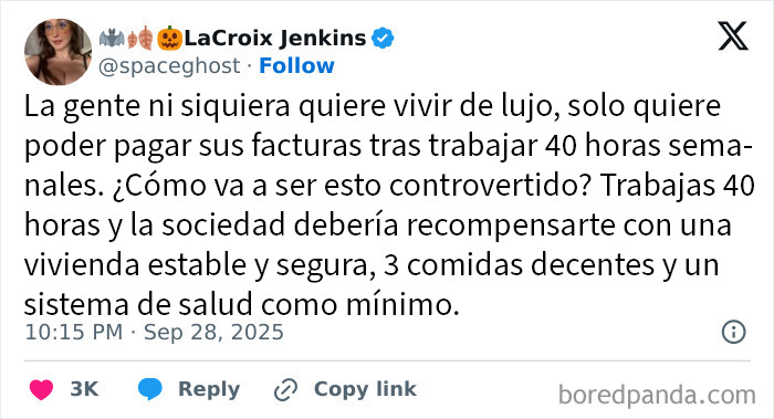 Tuit mostrando crítica social sobre la dificultad de pagar facturas y acceso a servicios básicos en el estado distópico actual.