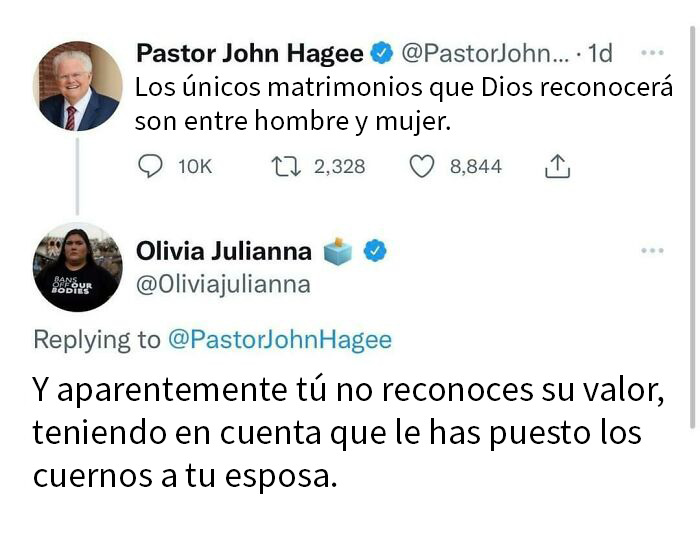 Metete un pie en la boca