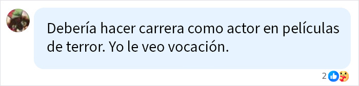 Este hombre se hizo modificaciones corporales para convertirse en un "alien negro", pero le ha costado su empleo Este hombre se hizo modificaciones corporales para convertirse en un "alien negro", pero le ha costado su empleo