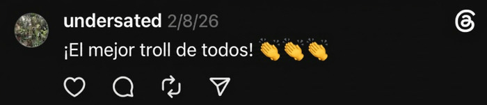 Comentario viral sobre una foto de una mujer con su esposo que destaca un divertido troll. Comentario viral sobre una foto de una mujer con su esposo que destaca un divertido troll.