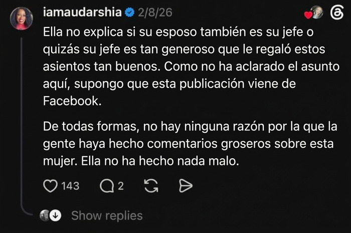 Comentario defendiendo la foto de una mujer con su esposo ante las críticas en internet. Comentario defendiendo la foto de una mujer con su esposo ante las críticas en internet.