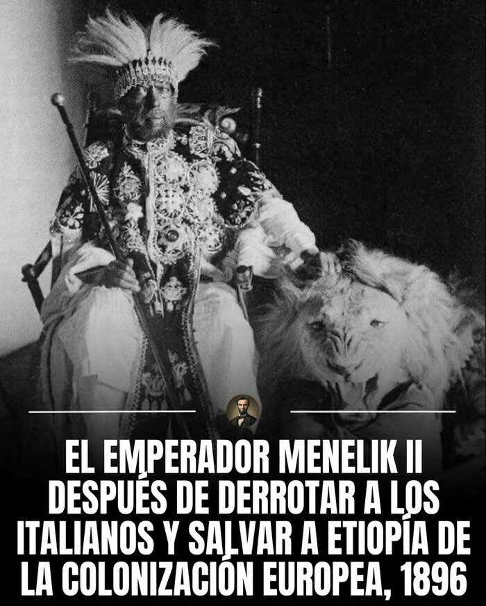 Emperador Menelik II de Etiopía en una de las fotos históricas del siglo XIX