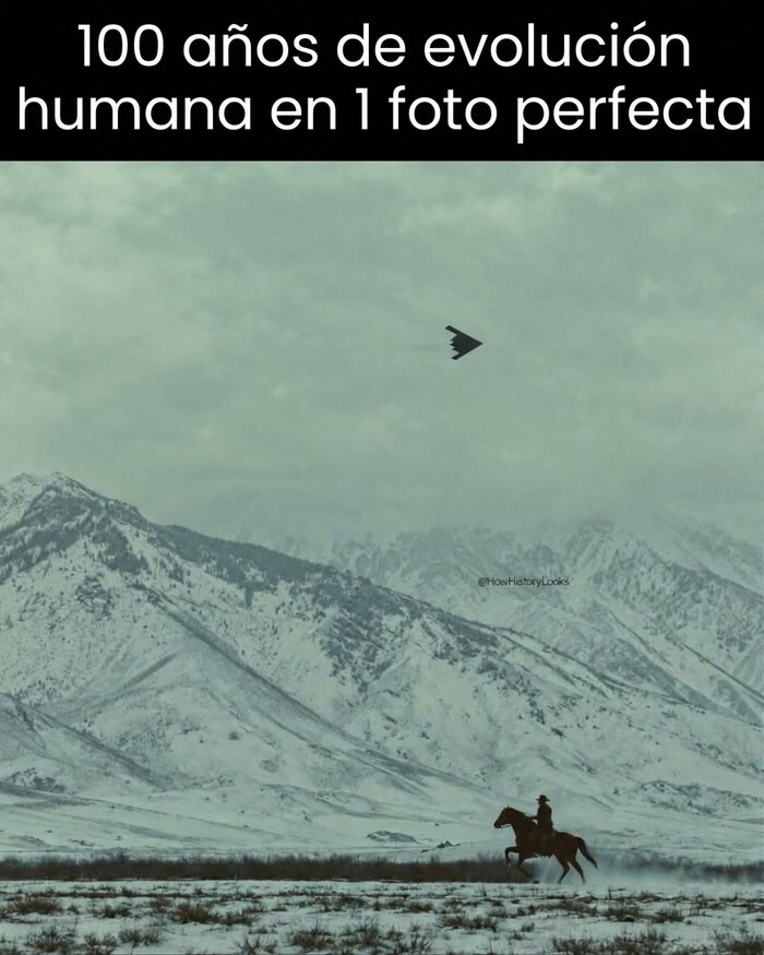 Un jinete y un avión sigiloso en el cielo que muestra la evolución, en una de las fotos históricas.