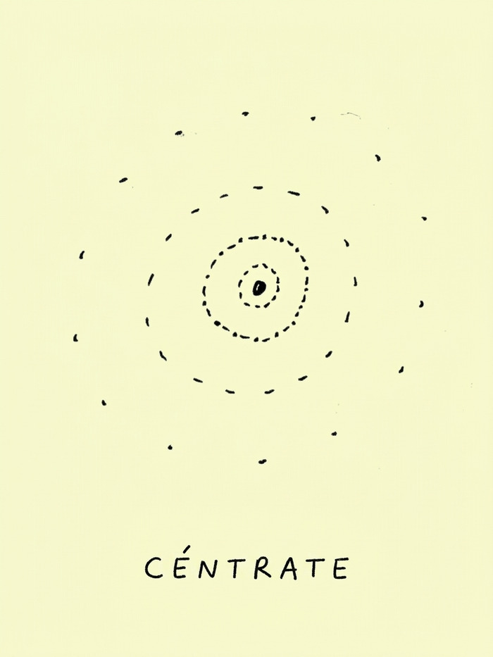 Dibujo minimalista con círculos punteados y la palabra céntrate, sobre el estrés en la vida moderna