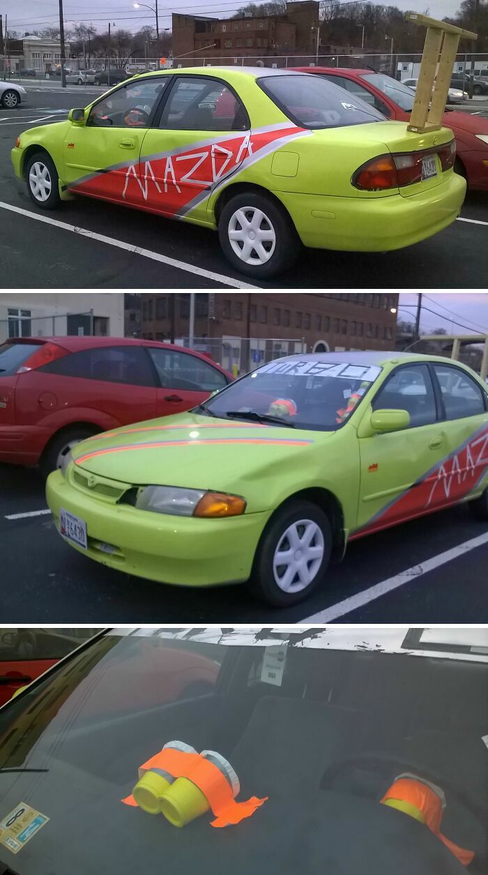 Auto tuning de color verde con spoiler de madera hecho en proyectos caseros ridiculos