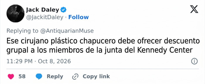 Publicación sobre la multimillonaria Susan Dell criticando al cirujano plástico. Publicación sobre la multimillonaria Susan Dell criticando al cirujano plástico.