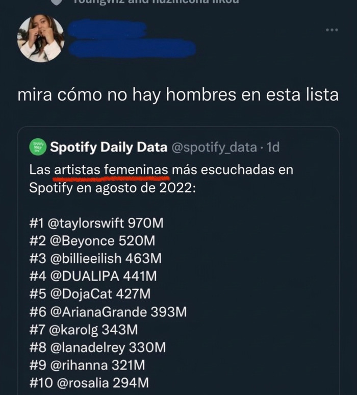 Publicación de redes sociales sobre música con uno de los comentarios más graciosos resaltados.