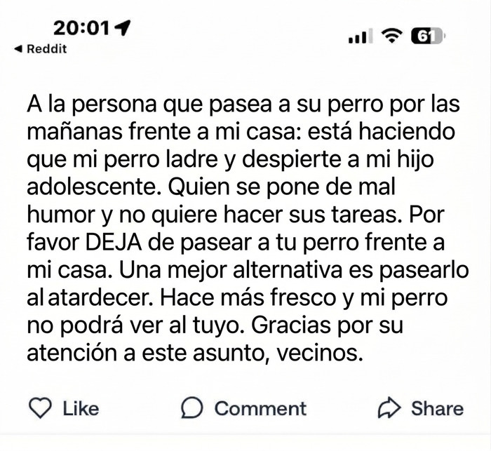 Publicación en redes sociales donde vecinos se quejan por el paseo de perros por la mañana.