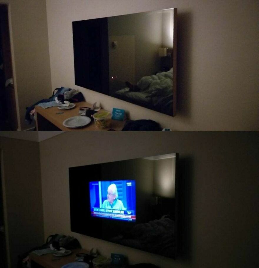 Televisor espejo inútil en habitación oscura con fallos sorprendentes en hotel