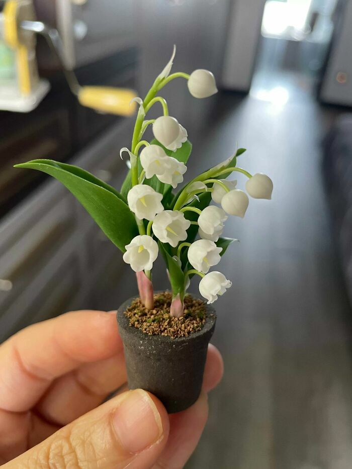 Mini planta de lirio del valle en maceta hecha a mano creación genial