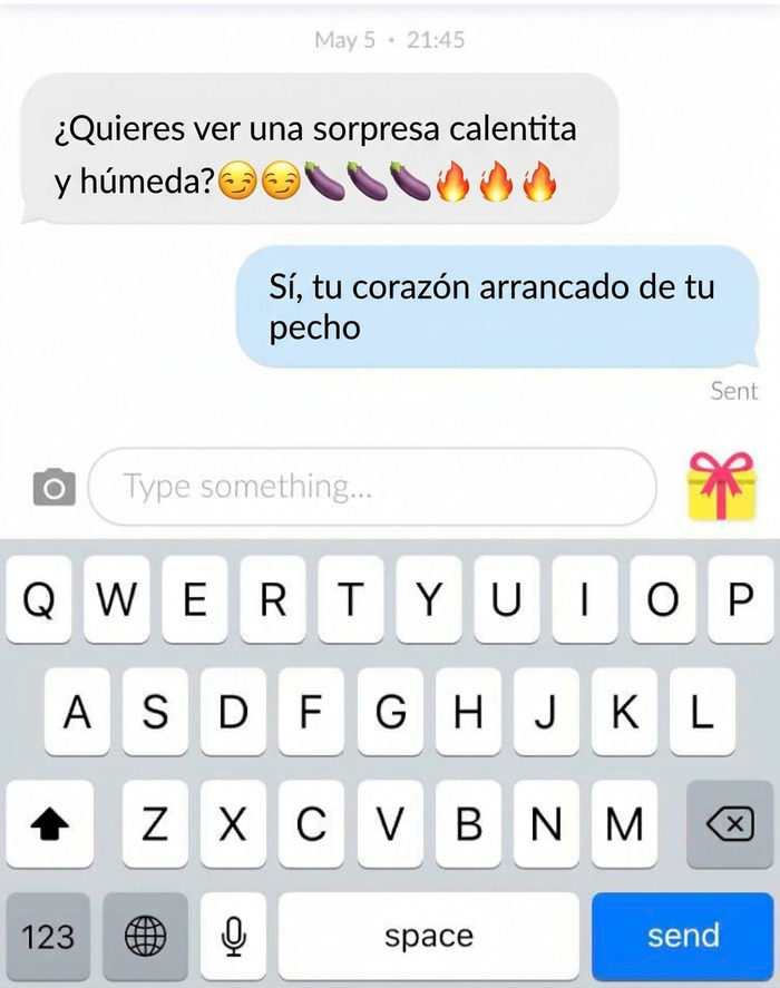 Intercambio de mensajes con textos polémicos y respuestas ingeniosas