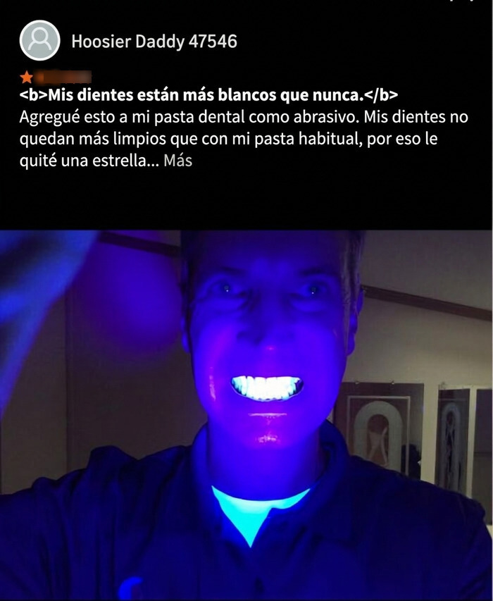 Reseña humorística sobre blanqueador dental en Amazon