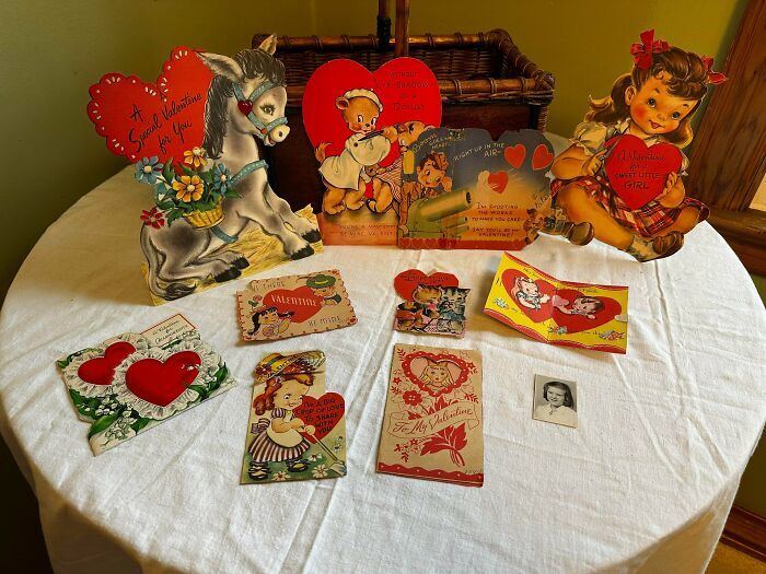 Colección de tarjetas vintage de San Valentín como objetos efímeros