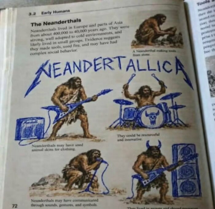 Dibujo de Neandertallica en libro escolar, uno de varios memes sin contexto graciosos.