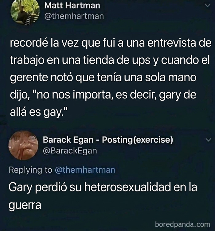 Captura de pantalla con tuits divertidos sobre una confusión durante una entrevista de trabajo.