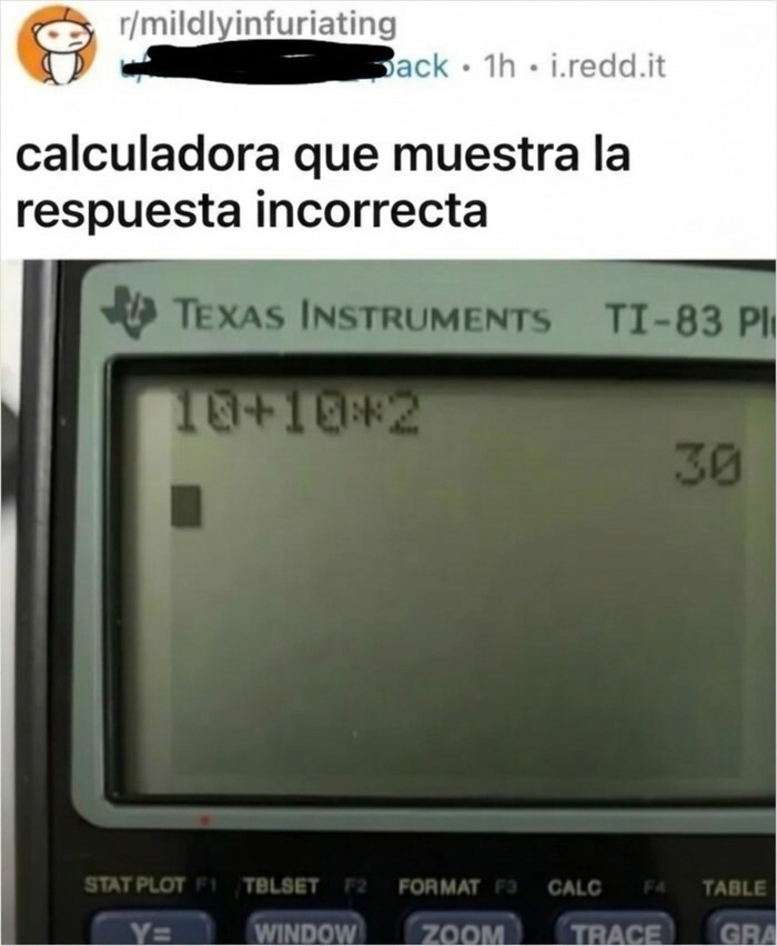 Calculadora científica mostrando una operación matemática errónea, parte de mentiras ridículas en internet.