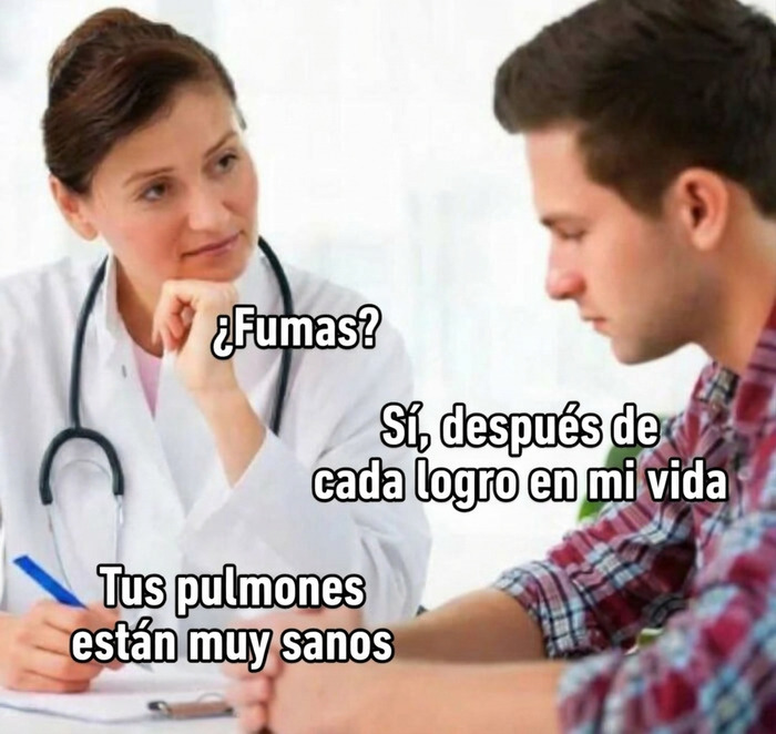 Consulta médica sobre el hábito de fumar en una viñeta de memes divertidos.