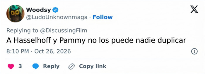 Mensaje en redes comparando el reboot de Los vigilantes de la playa con el elenco original. Mensaje en redes comparando el reboot de Los vigilantes de la playa con el elenco original.