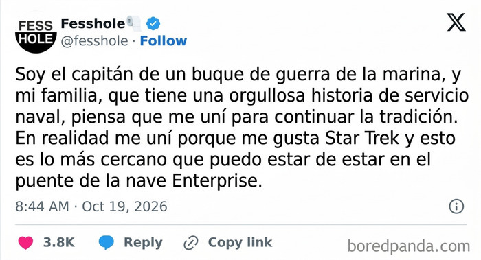 Publicación en redes sociales con confesiones anónimas de un capitán de barco fan de Star Trek