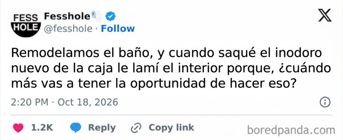 Imagen de redes sociales con confesiones anónimas sobre lamer un inodoro nuevo antes de instalarlo.
